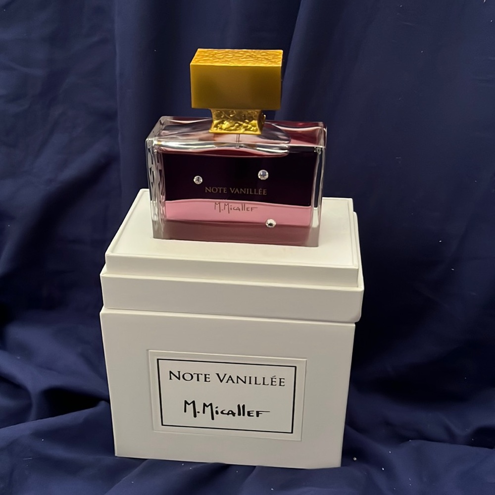 Note Vanillee M. Micaleff